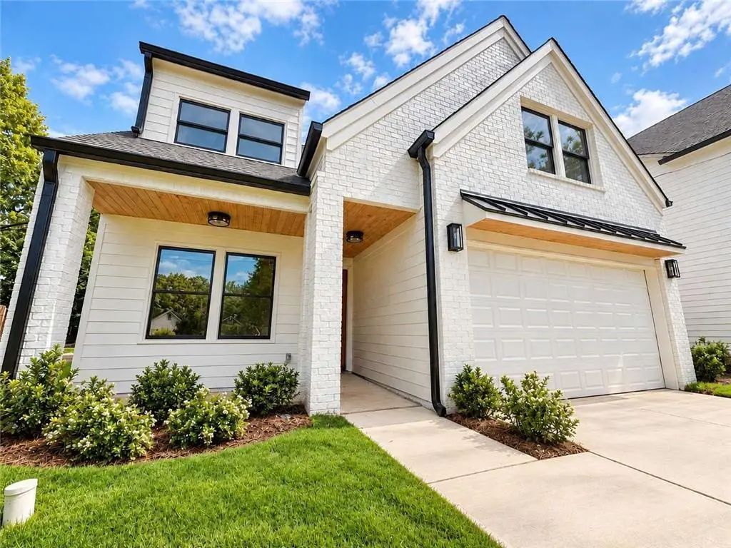 2510 Eastwood Drive, Decatur