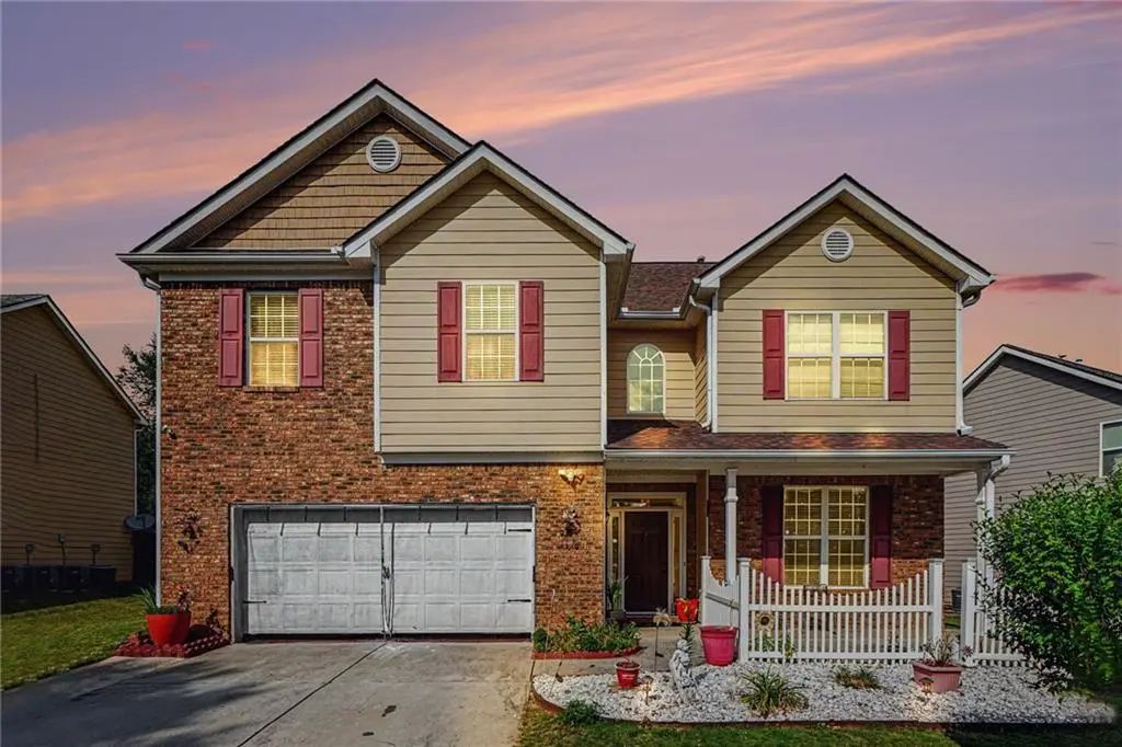 1420 Rose Terrace Circle, Loganville