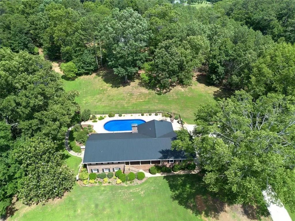 408 Mac Johnson Road Nw, Cartersville
