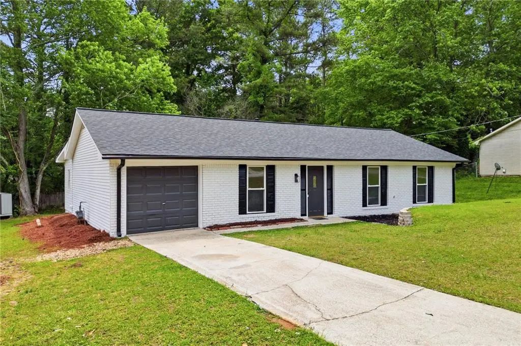 1808 Singer Way, Lithonia