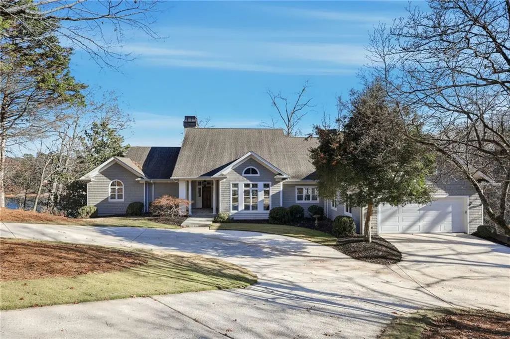 951 East Lake Drive, Gainesville