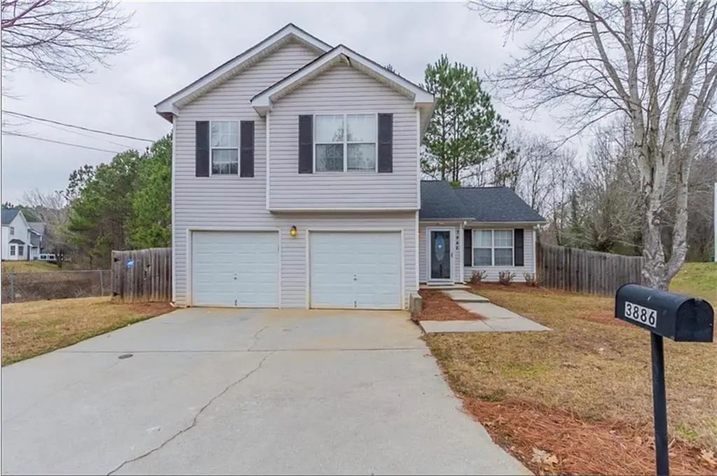 3886 Waldrop Hills Drive, Decatur