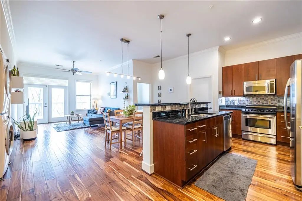 Unit 2105 - 425 Chapel Street Sw, Atlanta