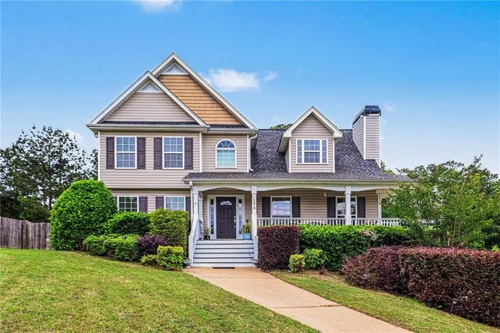 174 Ridge Brooke Lane, Douglasville
