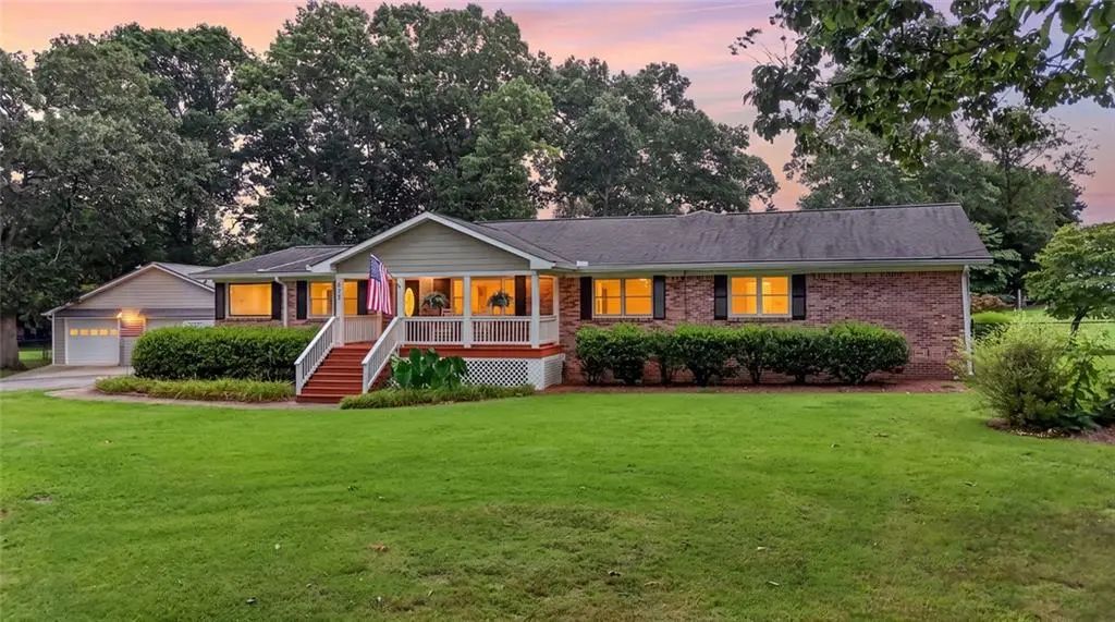 615 Tanner Road, Dacula