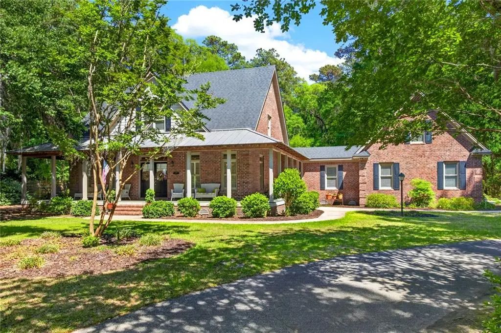 477 Buckland Hall Road, Richmond Hill