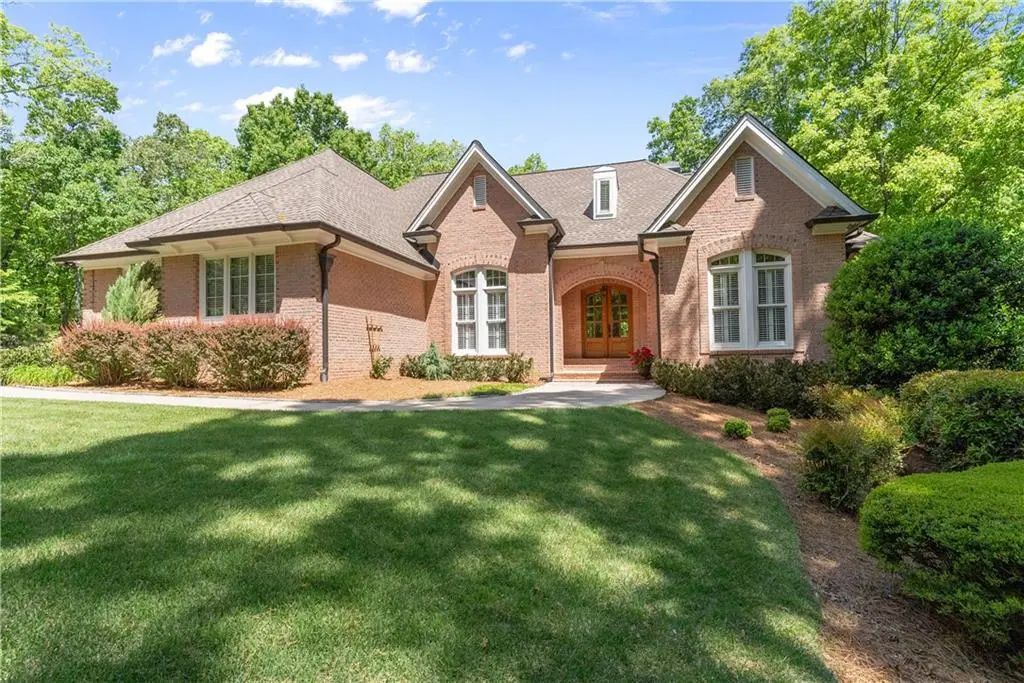 3560 Greystone Road, Gainesville