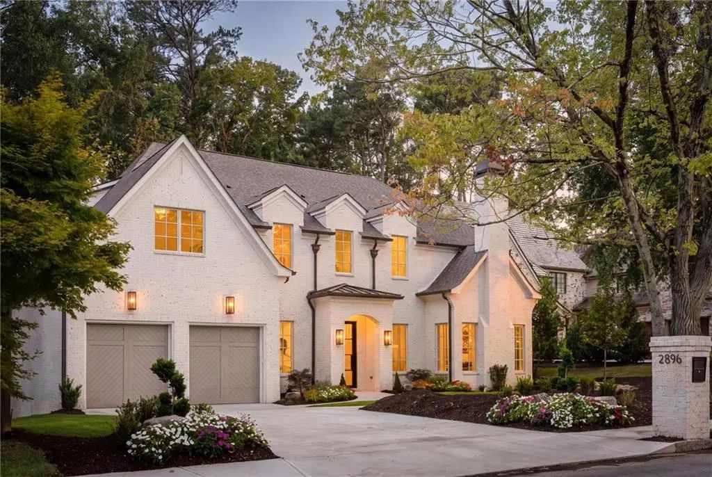 2896 Cravenridge Drive Ne, Brookhaven