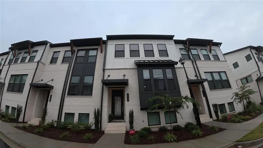 320 Cornett Way, Lawrenceville