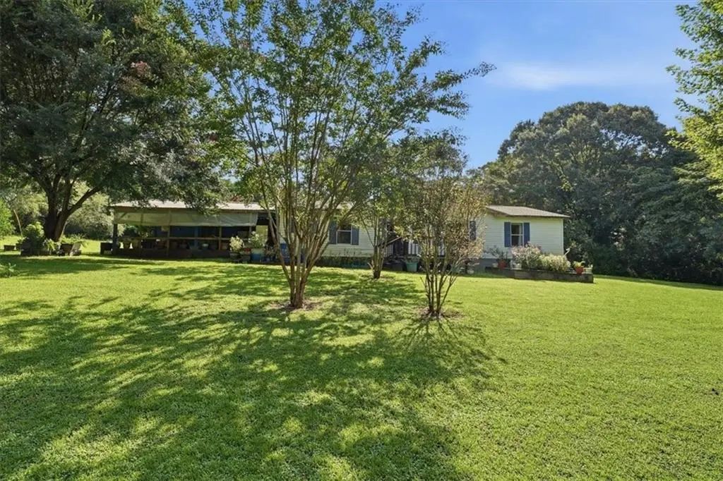 5183 Latty Road, Lula
