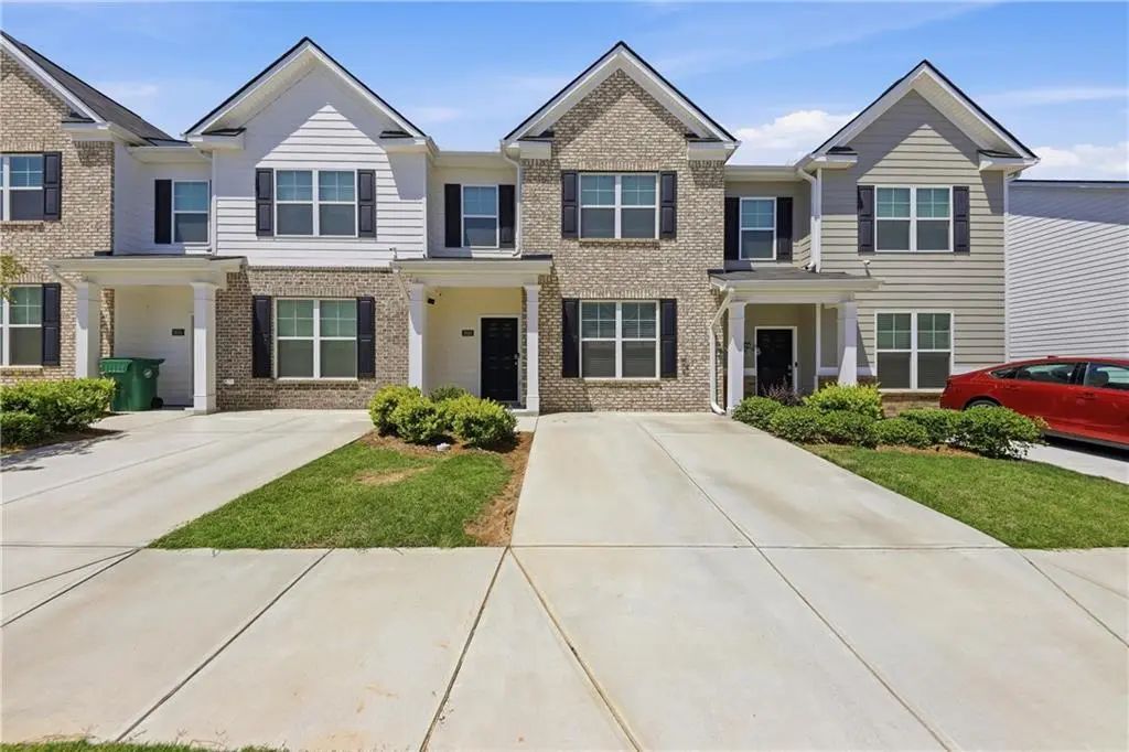 2683 Paxton Place, Decatur