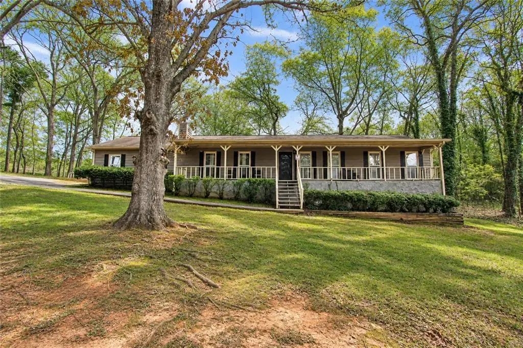 4085 Bent Oak Court, Douglasville