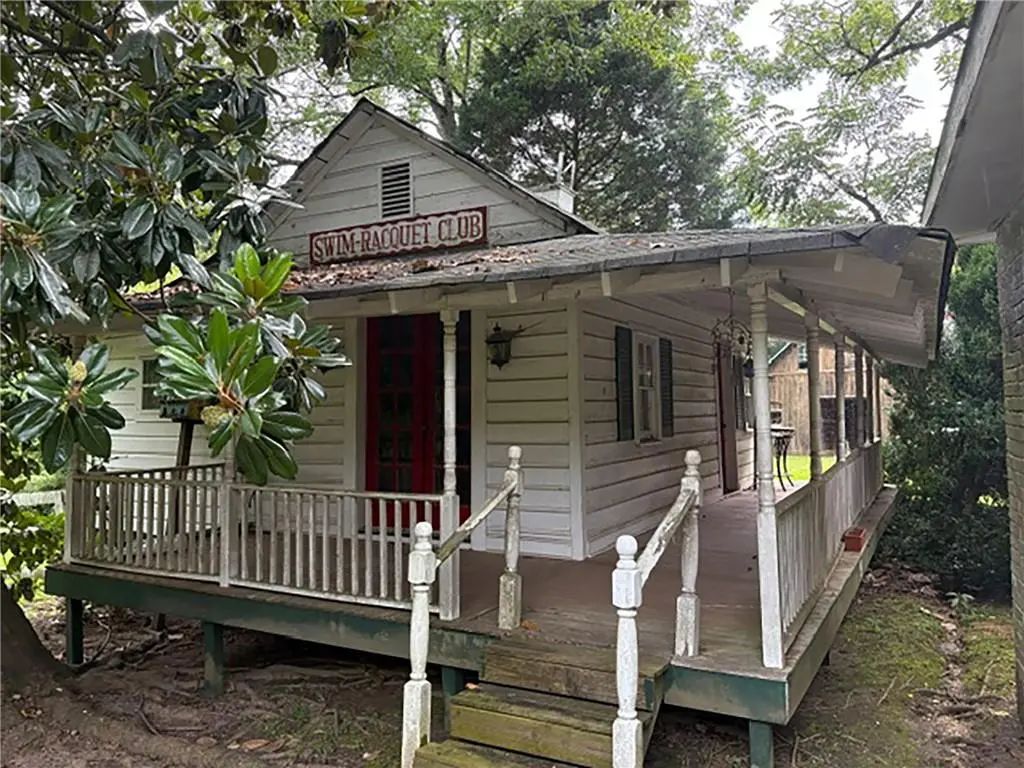 3290 Lower Roswell Road, Marietta