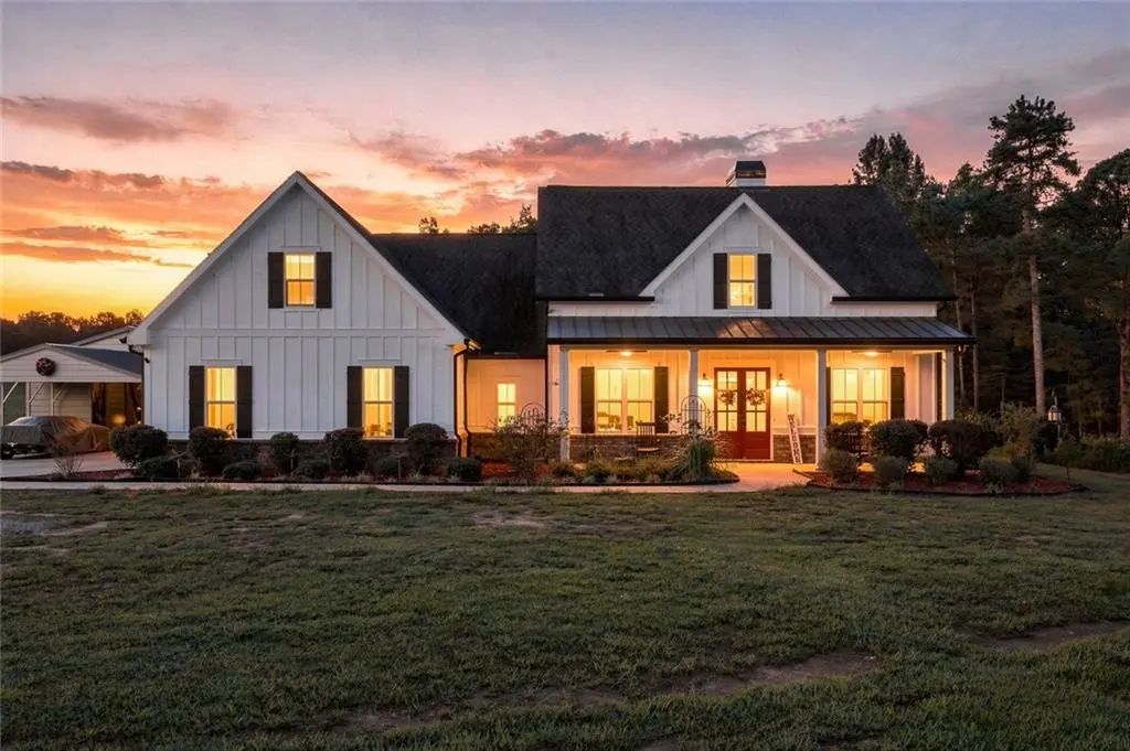 4498 Center Hill Church Road, Loganville