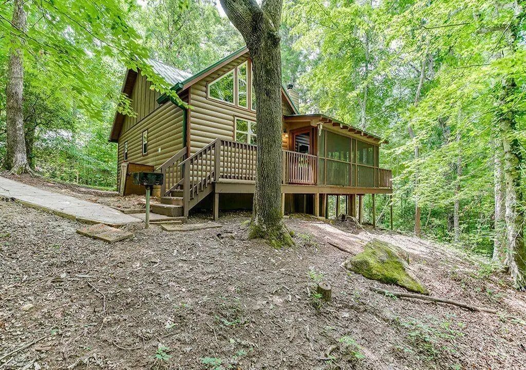 493 Vista View Place, Cleveland