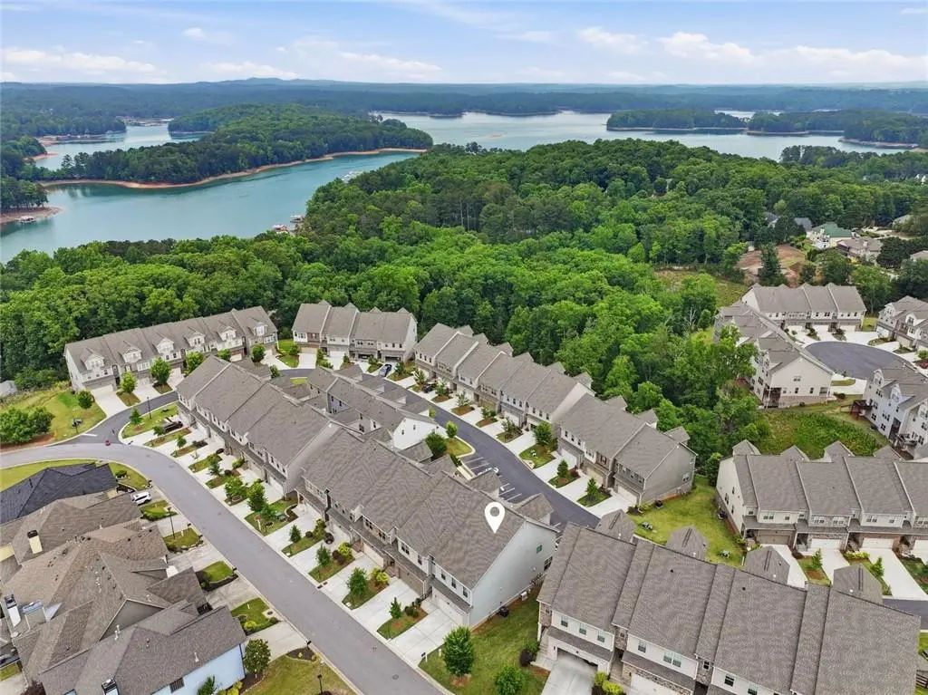 1712 Habersham Villa Drive, Cumming