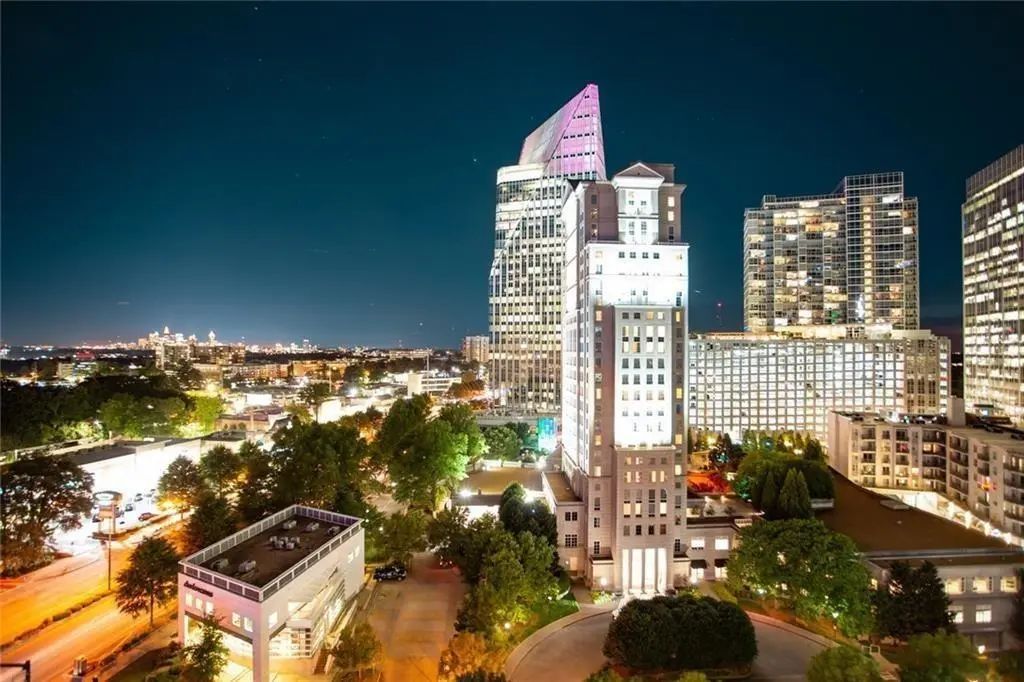Unit 2610 - 3324 Peachtree Road Ne, Atlanta