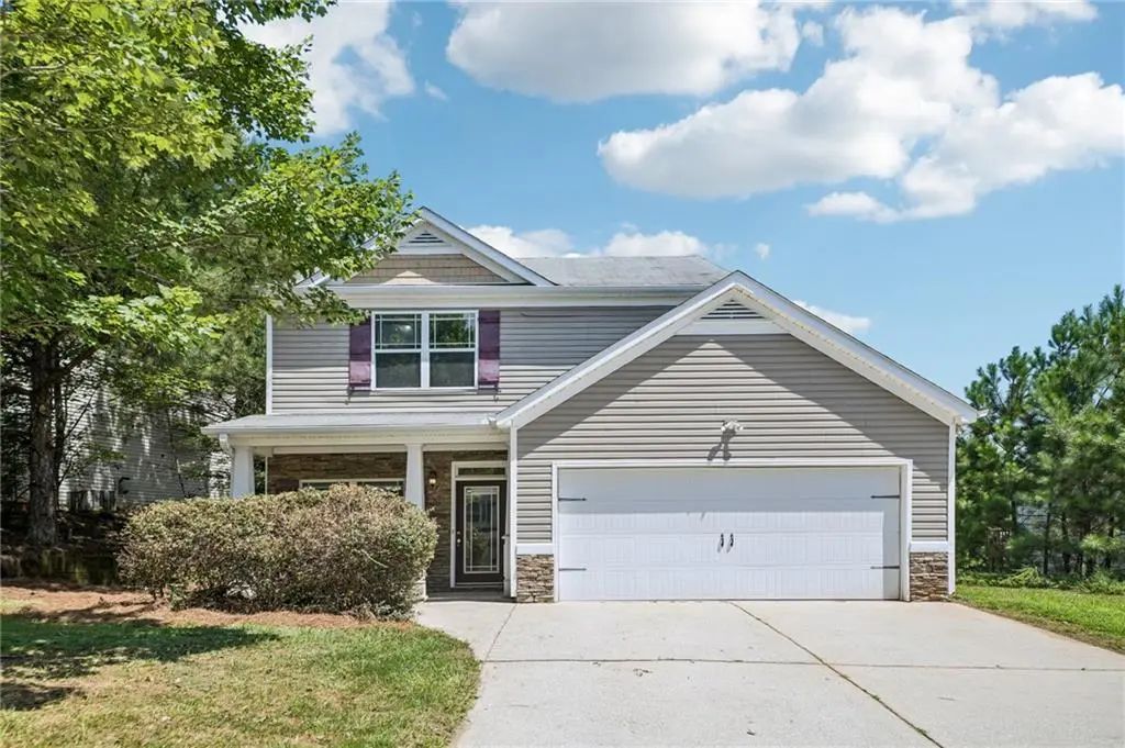 7062 Skippingstone Way, Douglasville