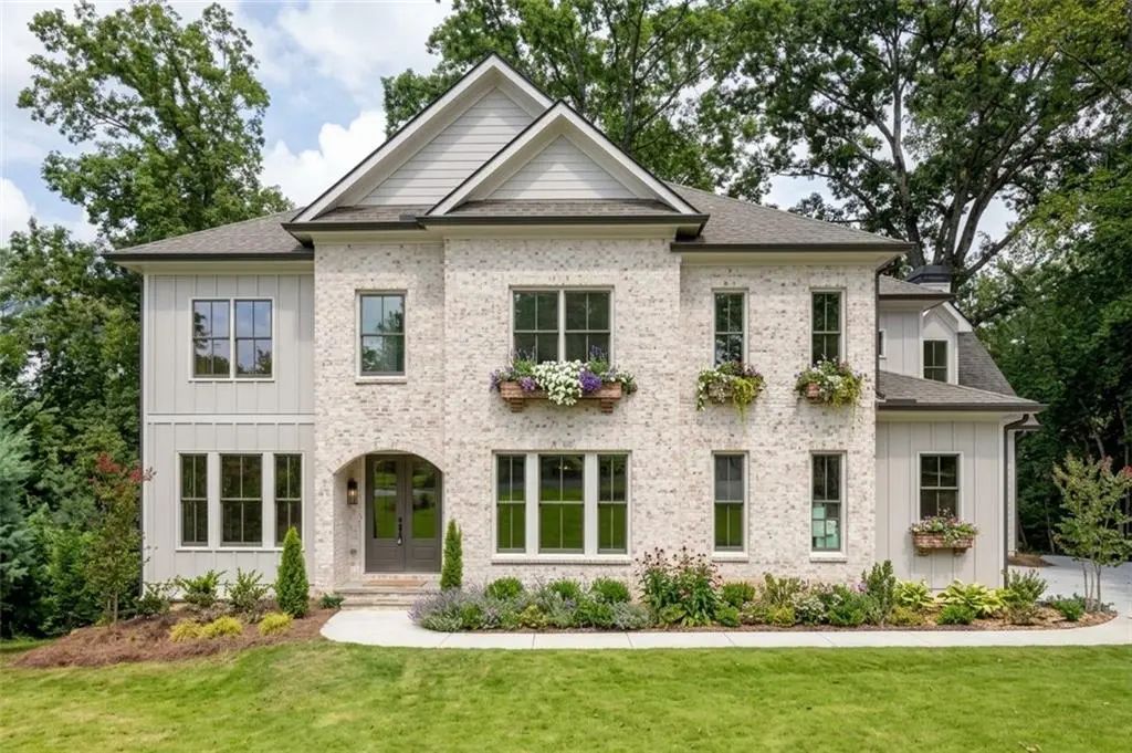 1886 Timothy Drive Ne, Atlanta