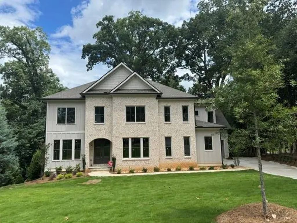 1886 Timothy Drive Ne, Atlanta
