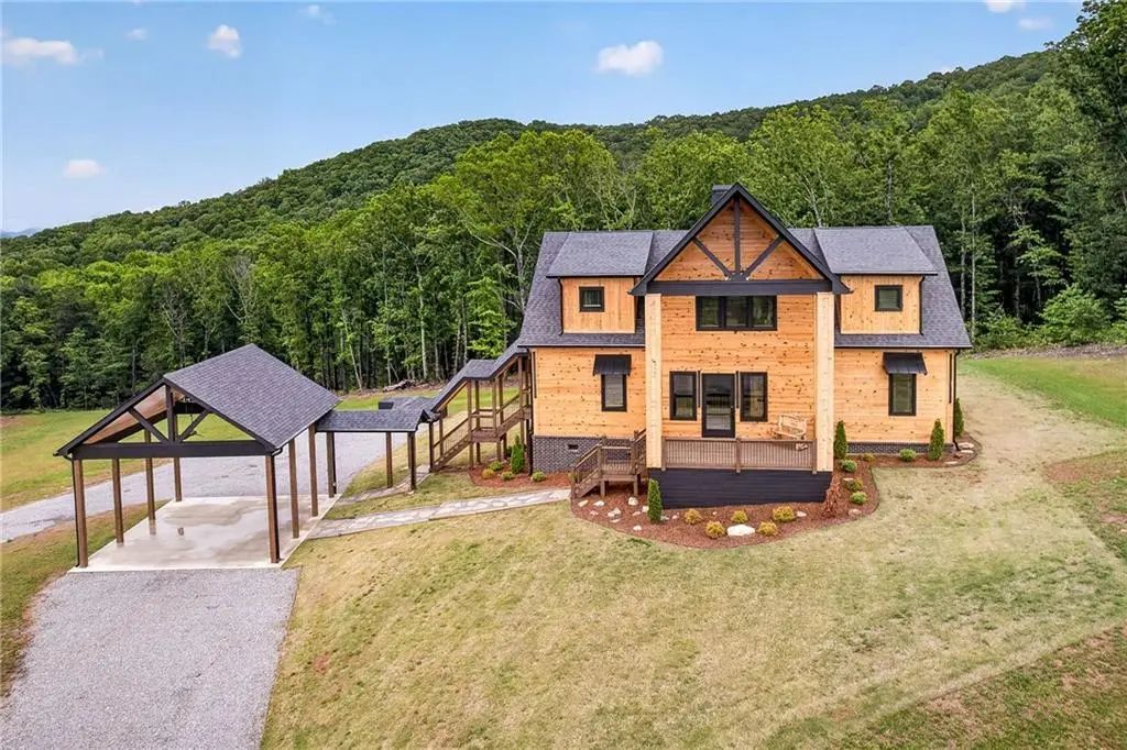 281 High Summit Drive, Talking Rock