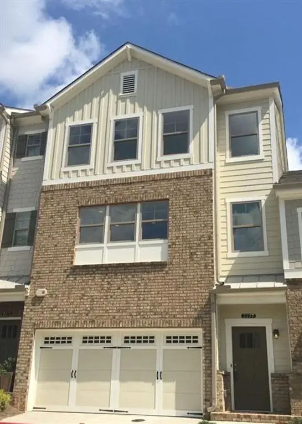 Unit 4 - 2277 Fremont Drive, Marietta