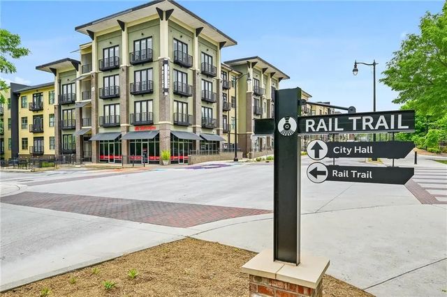 Unit 101 - 5300 Peachtree Road, Atlanta