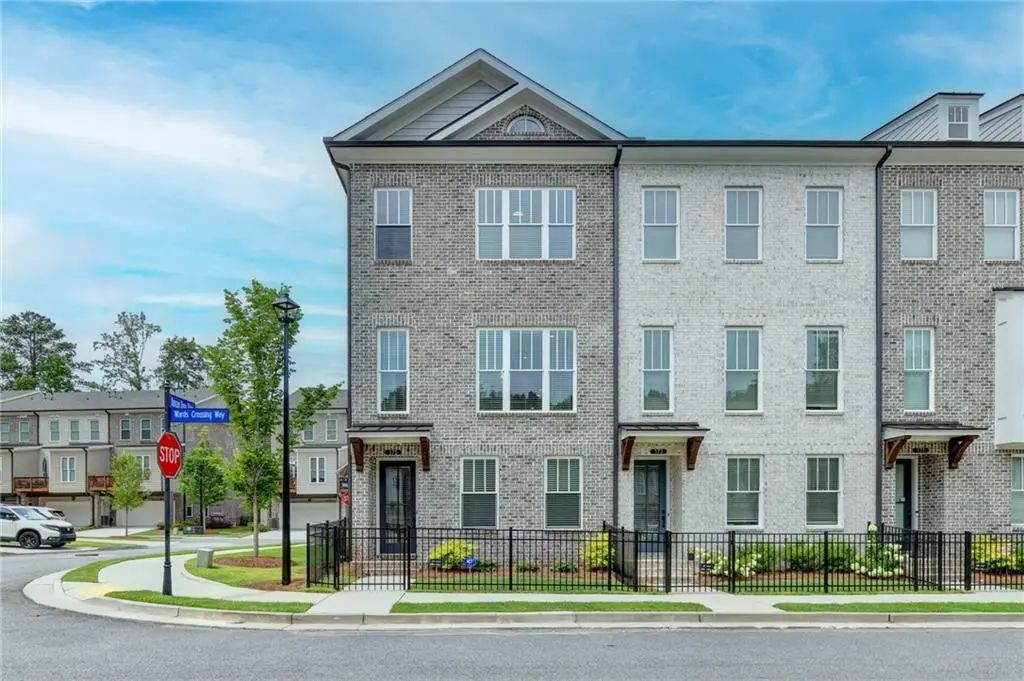 175 Wards Crossing Way, Alpharetta