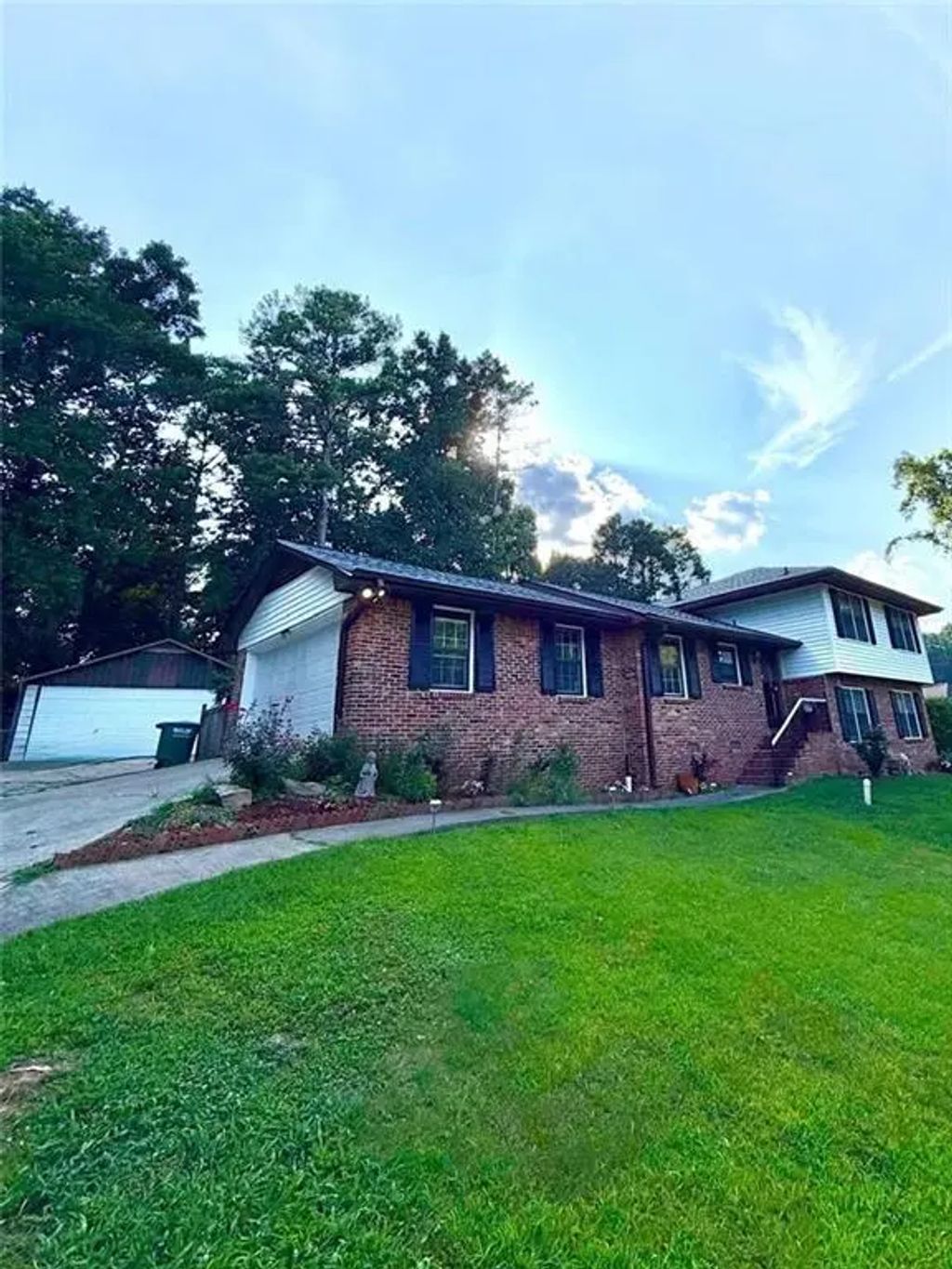 753 Brookwood Terrace Sw, Lilburn