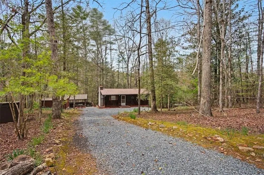 68 Hawk Lane, Ellijay