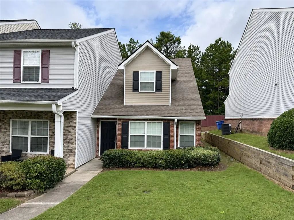 2184 Olmadison View, South Fulton