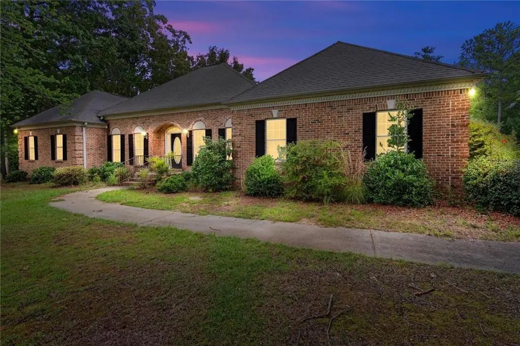 9790 Court Lynn Lane, Winston