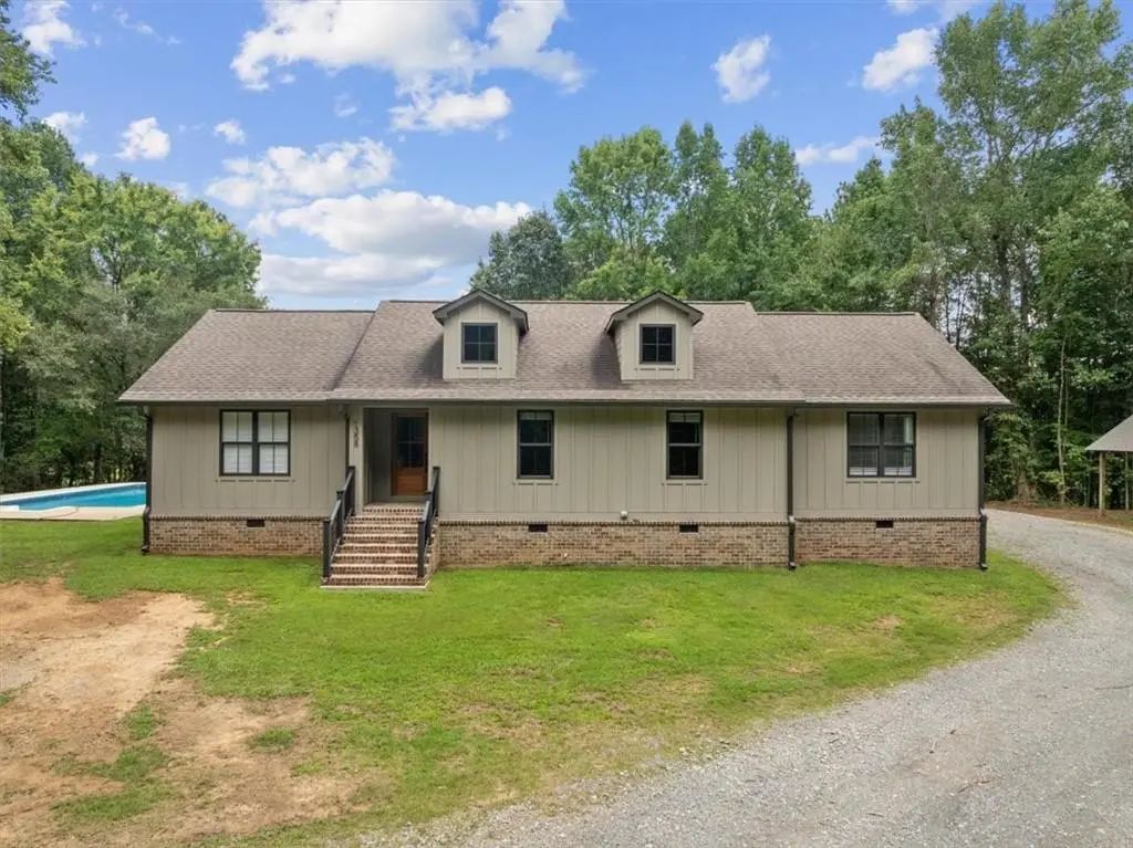 1358 Reeves Station Road Sw, Calhoun