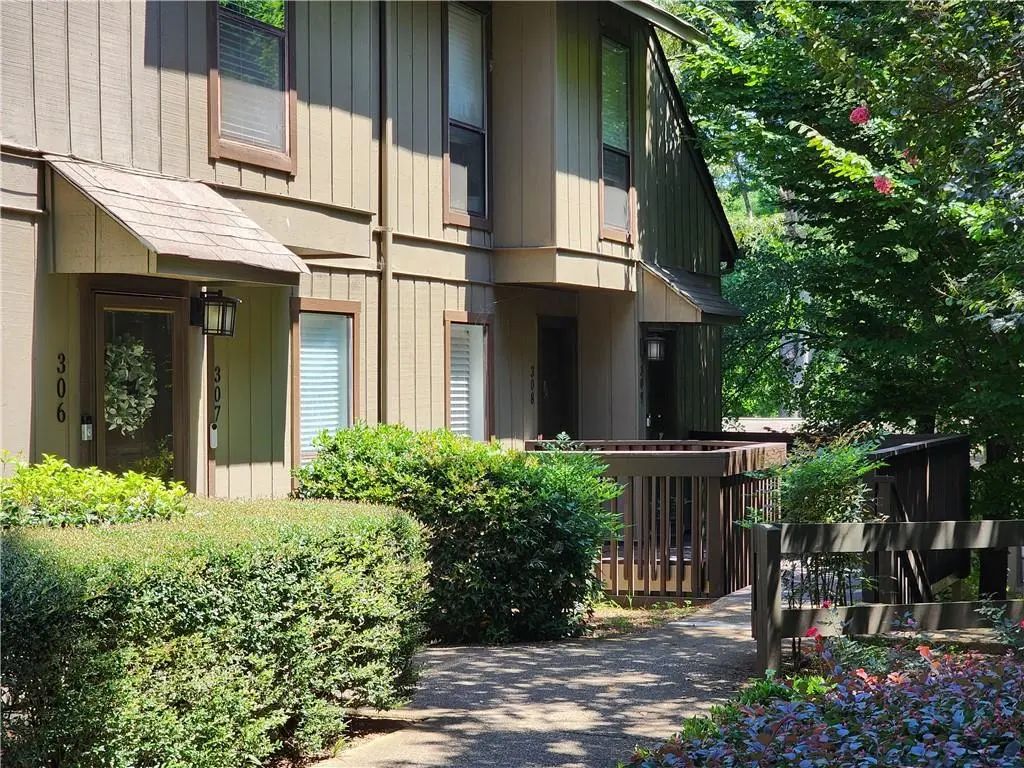 308 Cumberland Court Se, Smyrna