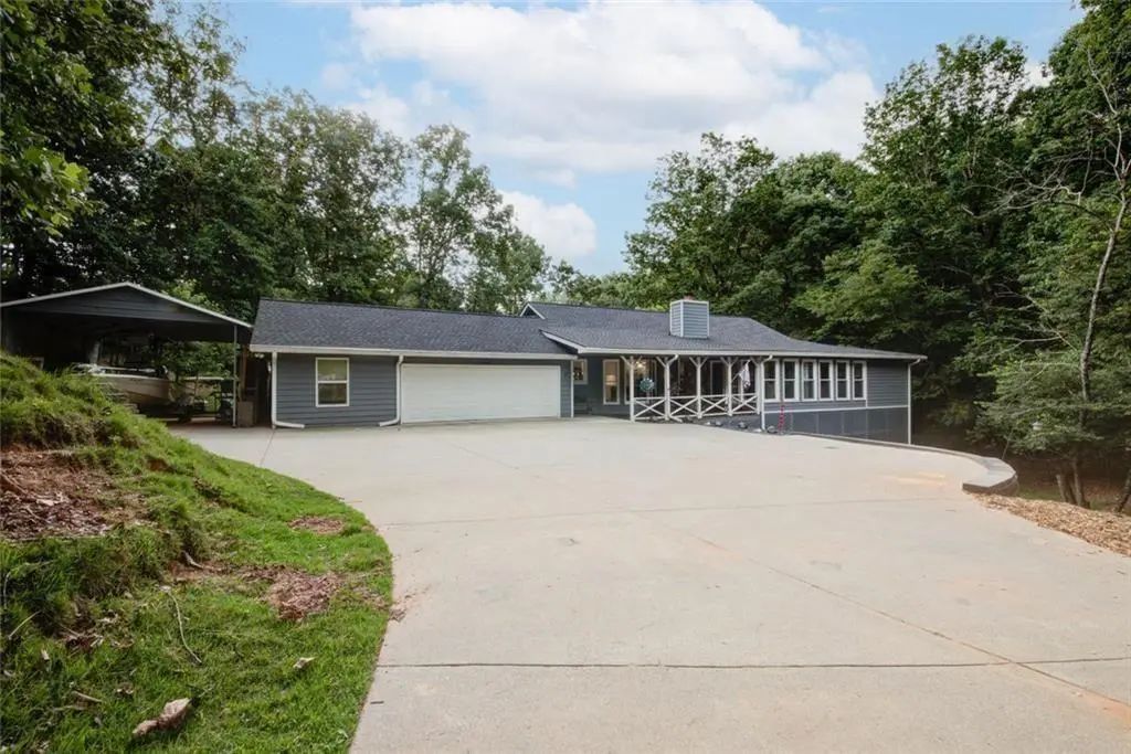7480 Shadburn Ferry Road, Cumming
