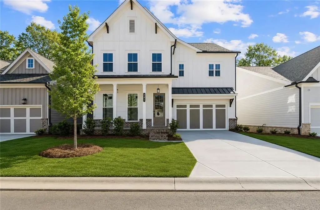 891 Eastman Court, Hoschton
