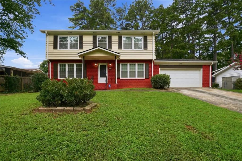 1604 Drayton Woods Drive, Tucker
