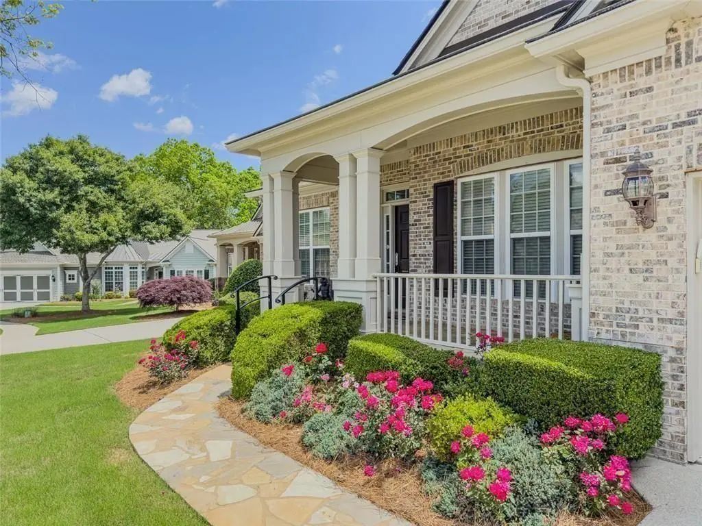 6416 Hickory Springs Circle, Hoschton