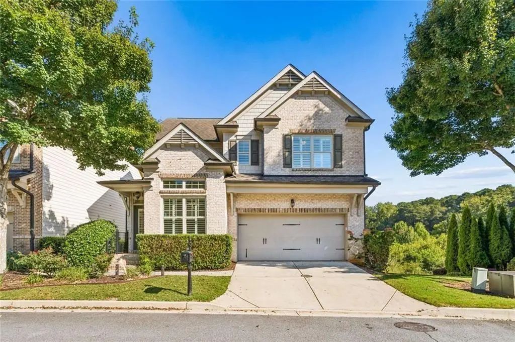 7290 Jamestown, Alpharetta