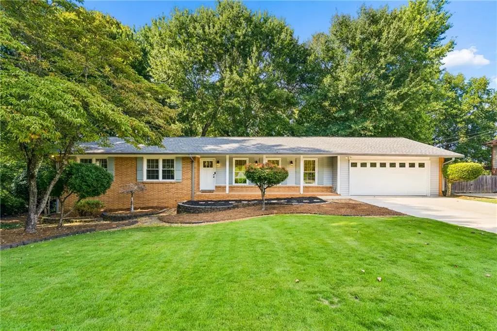 6855 Ramundo Drive, Atlanta