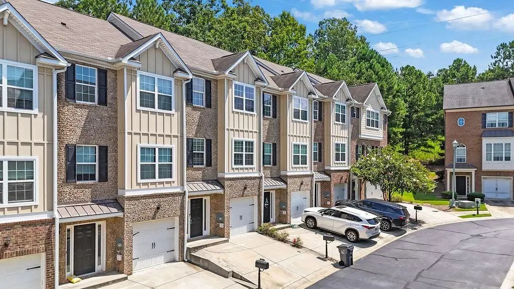 1941 Appaloosa Mill Circle, Buford