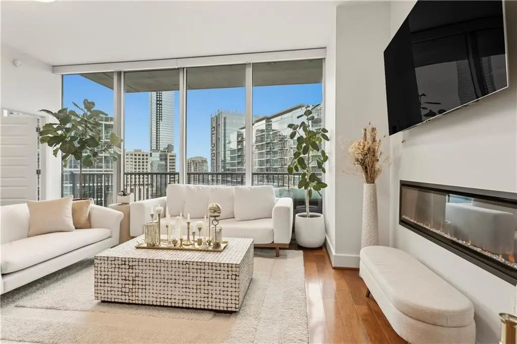 Unit 1712 - 1080 Peachtree Street Ne, Atlanta