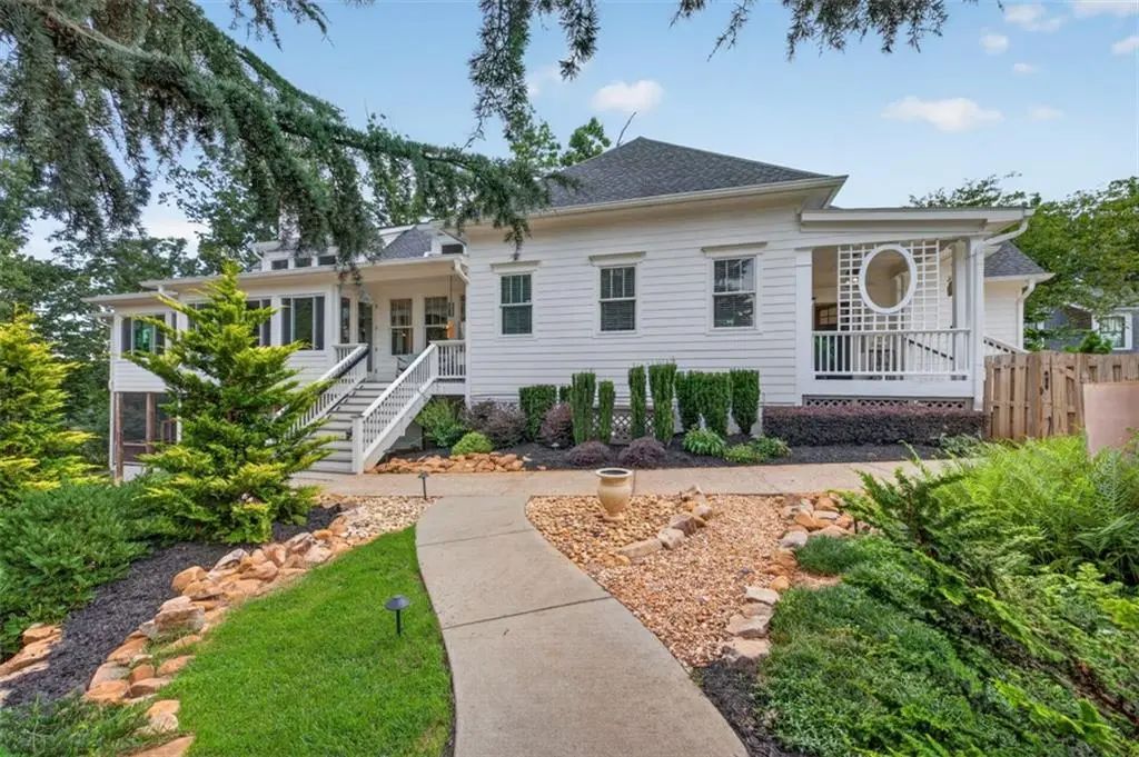 5960 Nachoochee Trail, Flowery Branch
