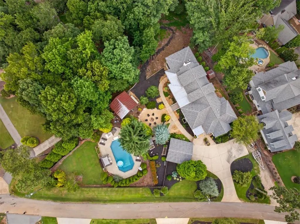 5960 Nachoochee Trail, Flowery Branch