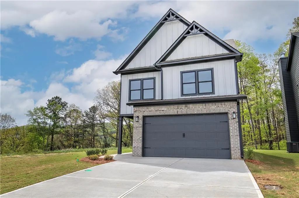 260 Summit Height Drive, Cartersville