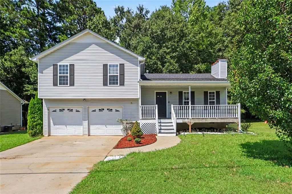 329 River Trace Drive, Villa Rica