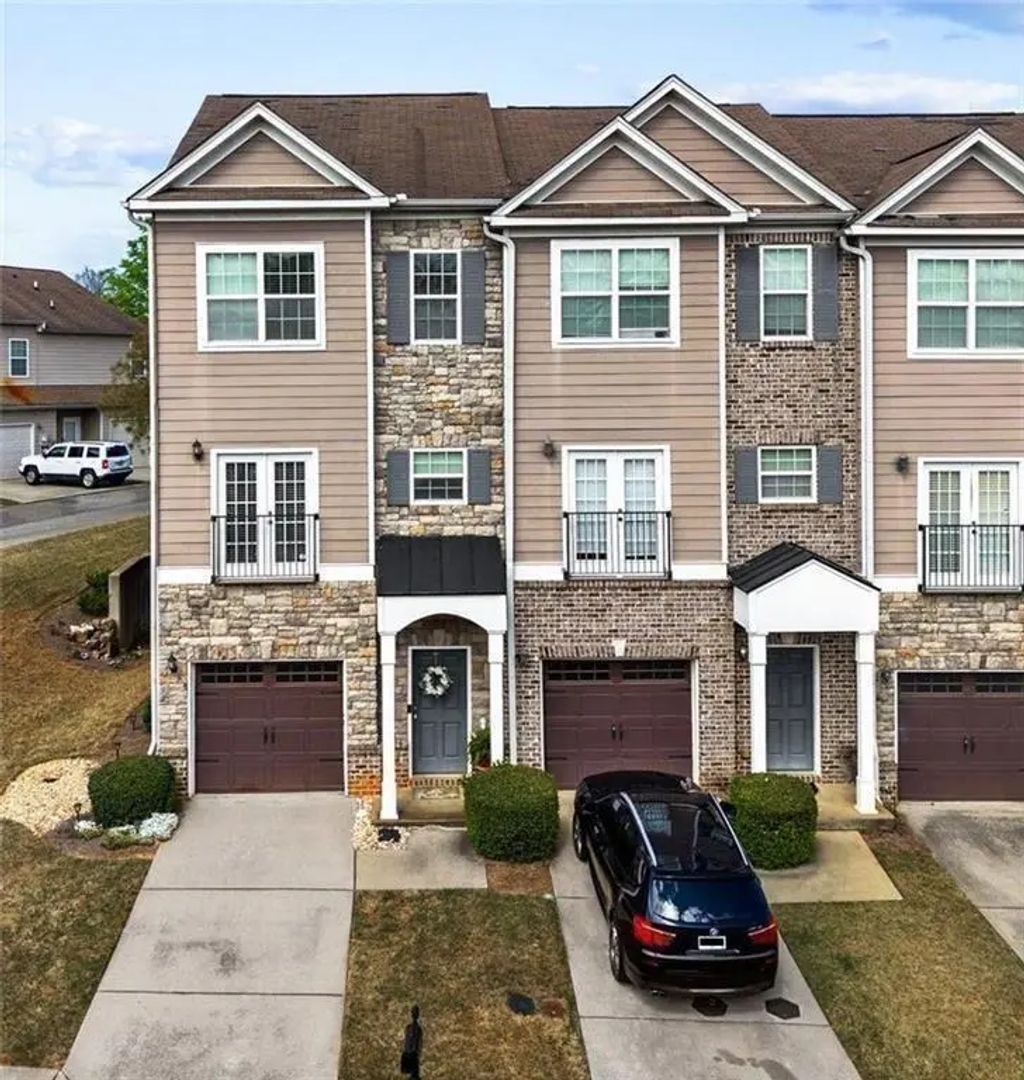 7710 Bucknell Terrace, Fairburn