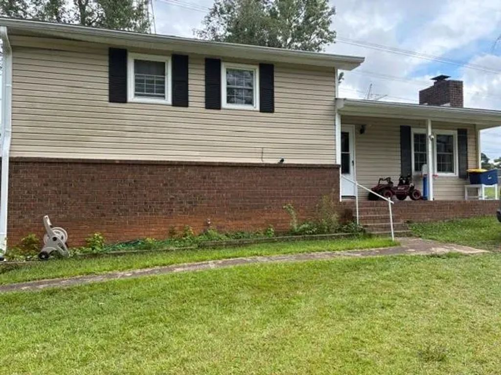 6558 Se Apache Lane, Douglasville