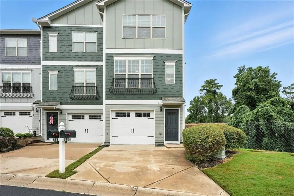 1689 Liberty Parkway Nw, Atlanta
