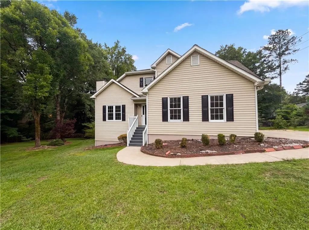 3162 Oak Leaf Court Sw, Marietta